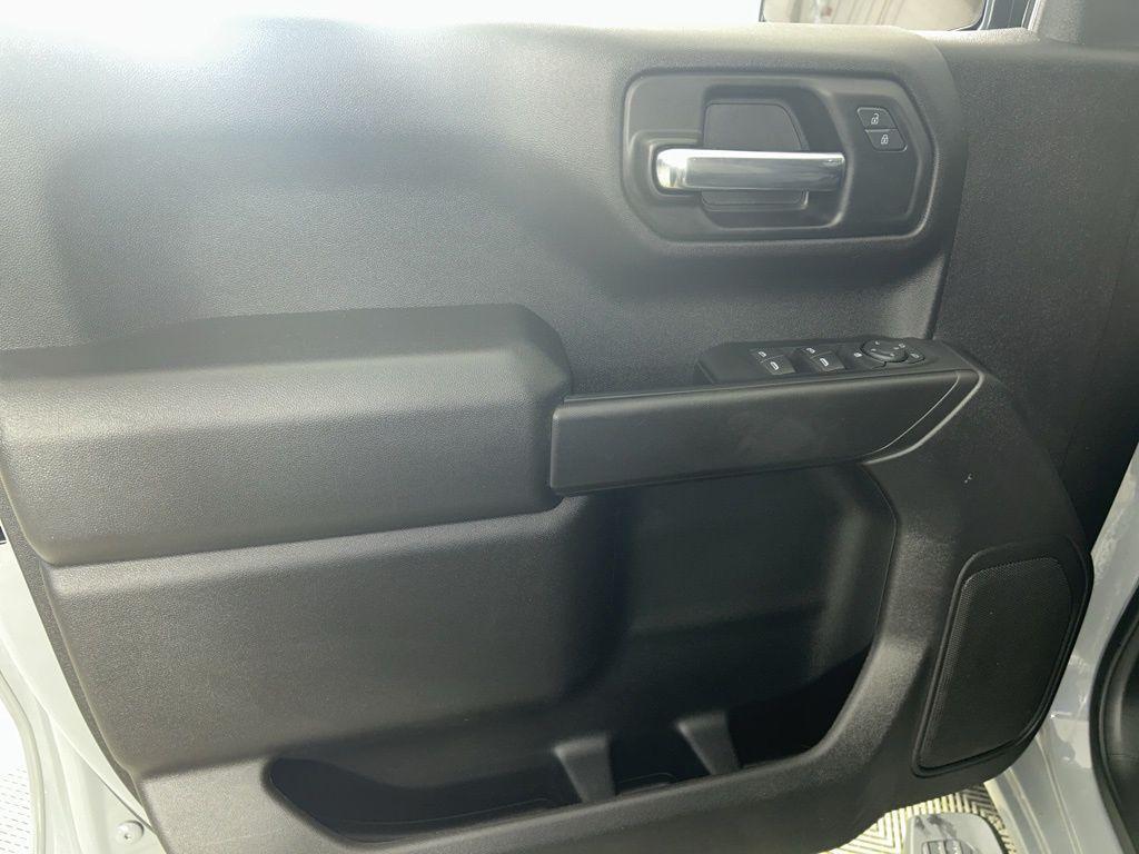 used 2024 Chevrolet Silverado 1500 car, priced at $35,405