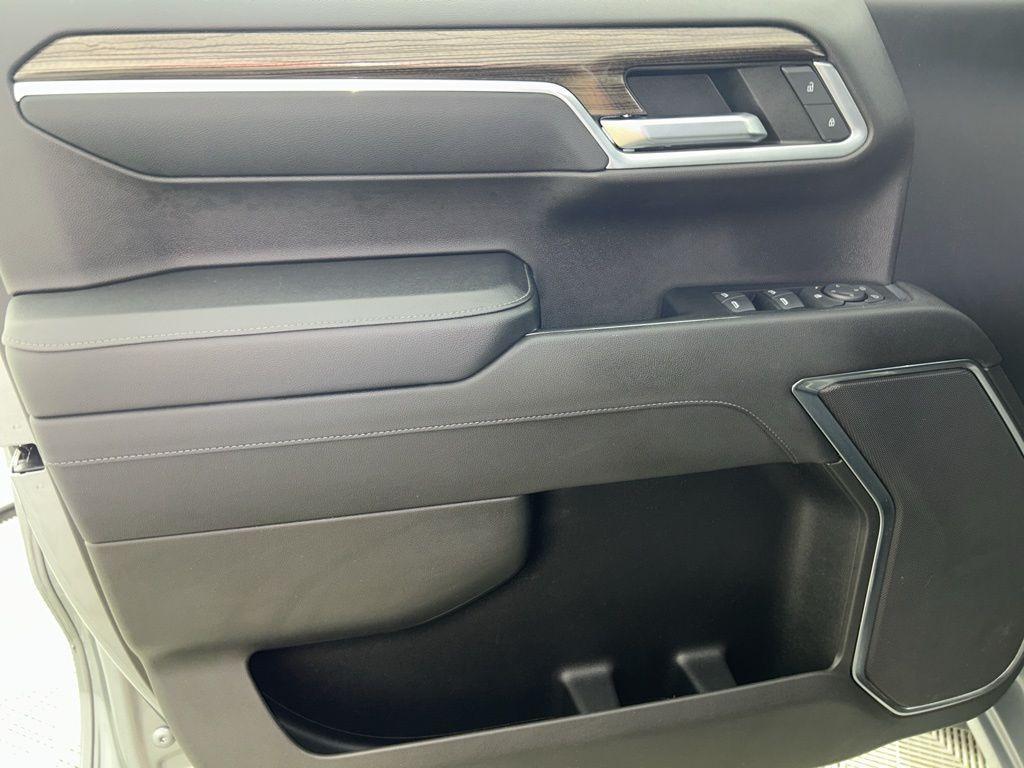 used 2023 Chevrolet Silverado 1500 car, priced at $36,230