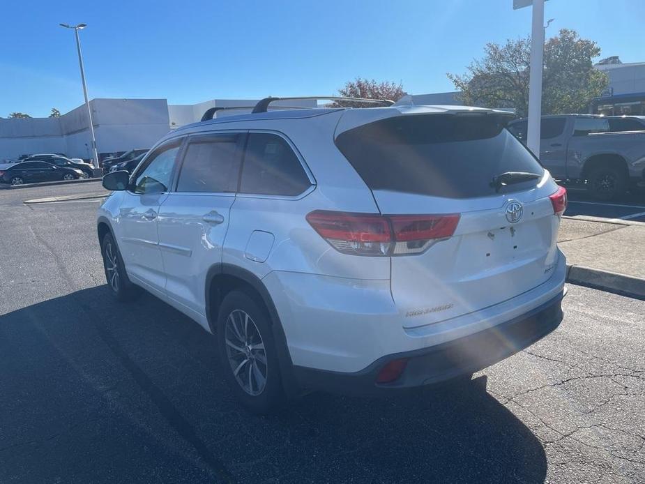 used 2018 Toyota Highlander car, priced at $27,165