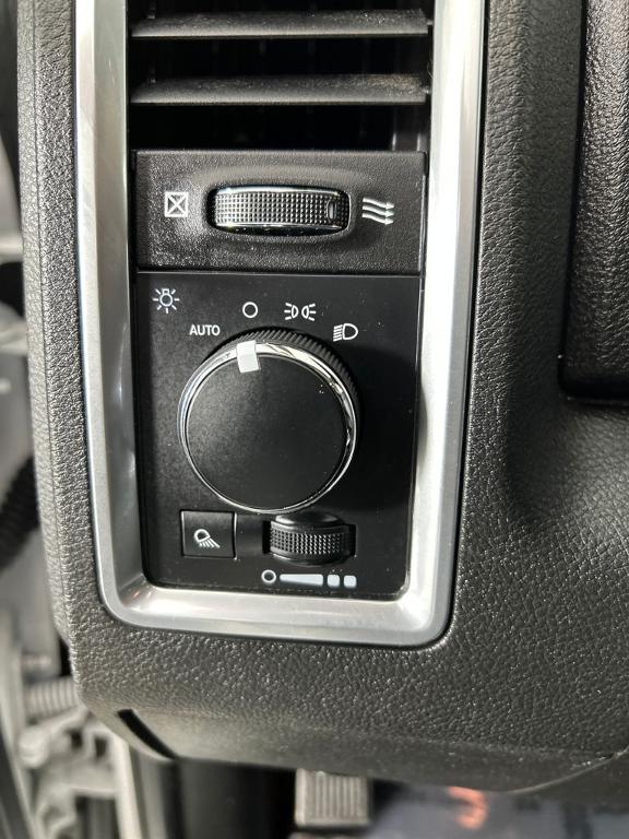 used 2023 Ram 1500 Classic car, priced at $28,000