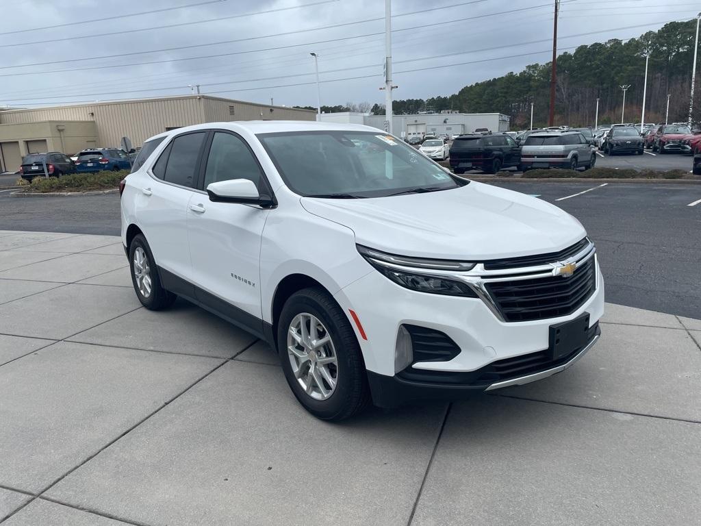 used 2023 Chevrolet Equinox car, priced at $22,798