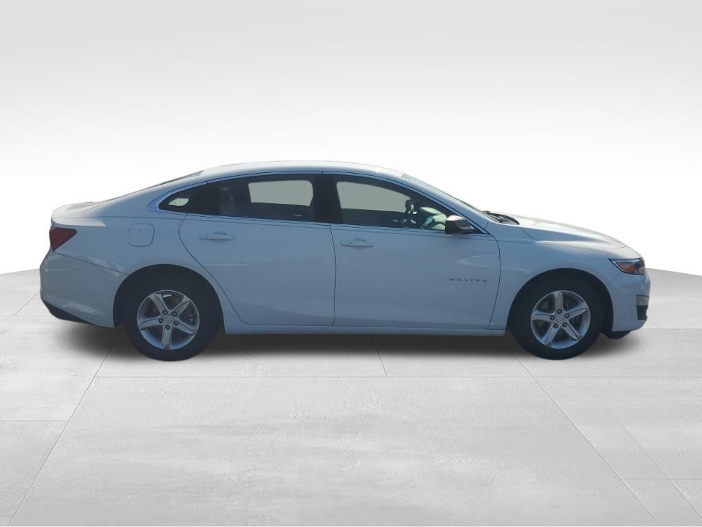 used 2023 Chevrolet Malibu car, priced at $20,124