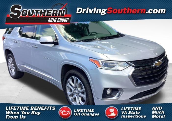 used 2021 Chevrolet Traverse car, priced at $27,348