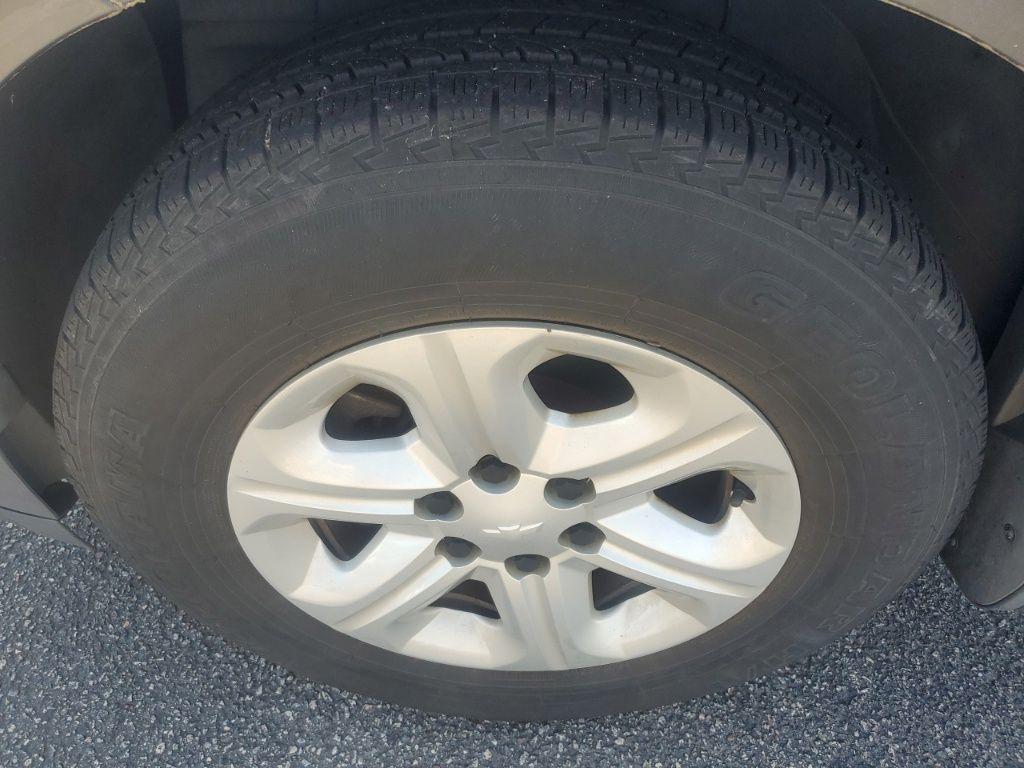 used 2014 Chevrolet Traverse car, priced at $6,880