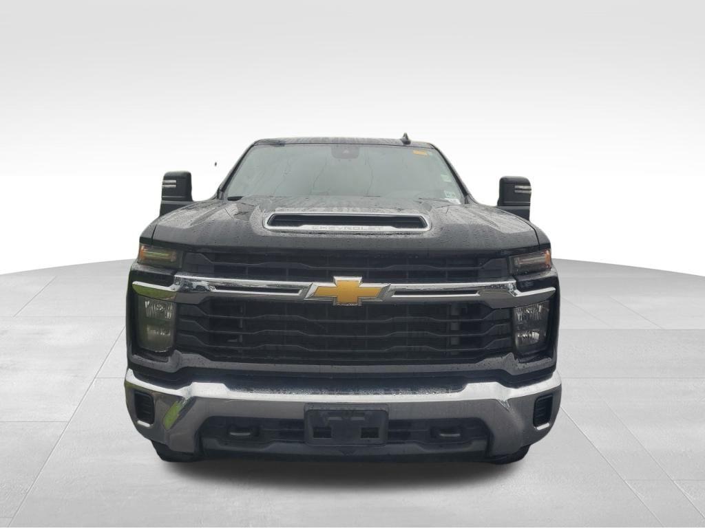 used 2024 Chevrolet Silverado 2500 car, priced at $54,604