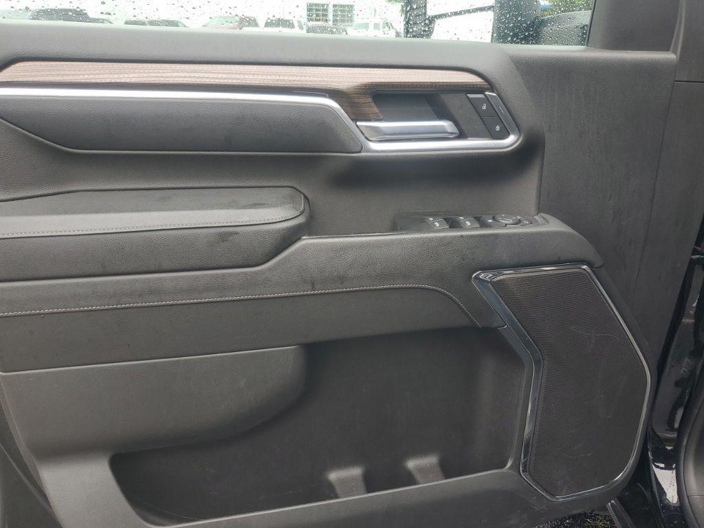 used 2024 Chevrolet Silverado 2500 car, priced at $54,604