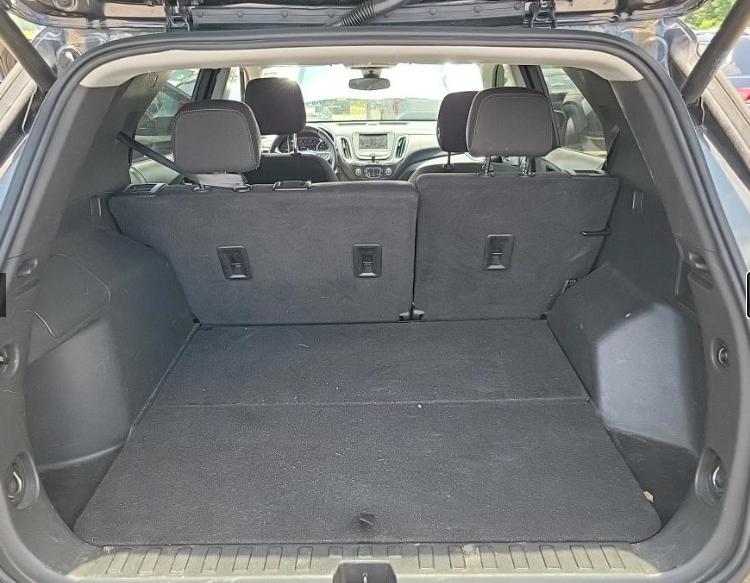 used 2022 Chevrolet Equinox car, priced at $19,843
