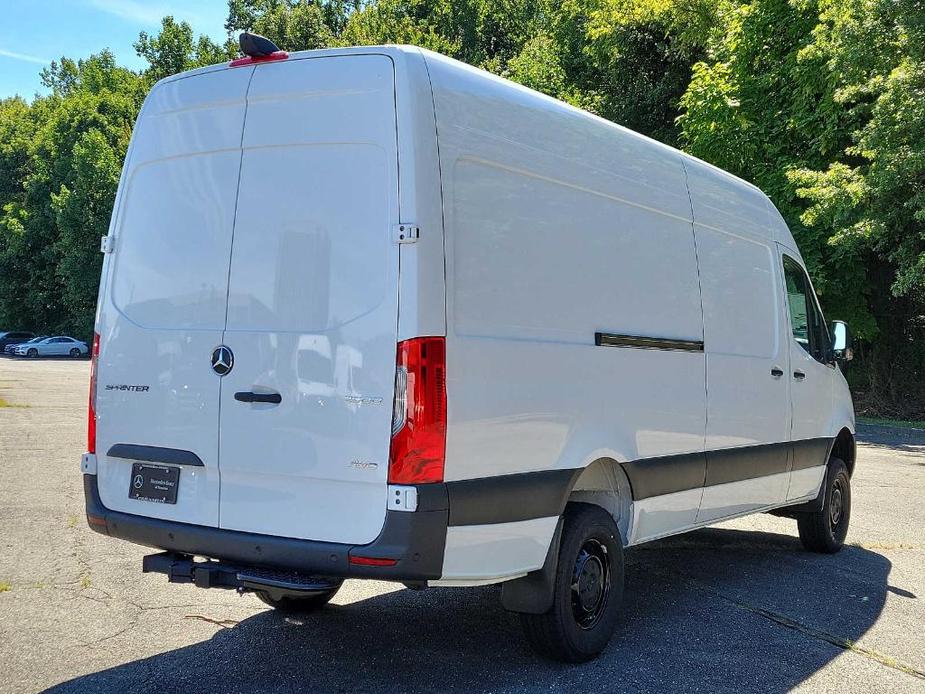 new 2024 Mercedes-Benz Sprinter 2500 car, priced at $74,820