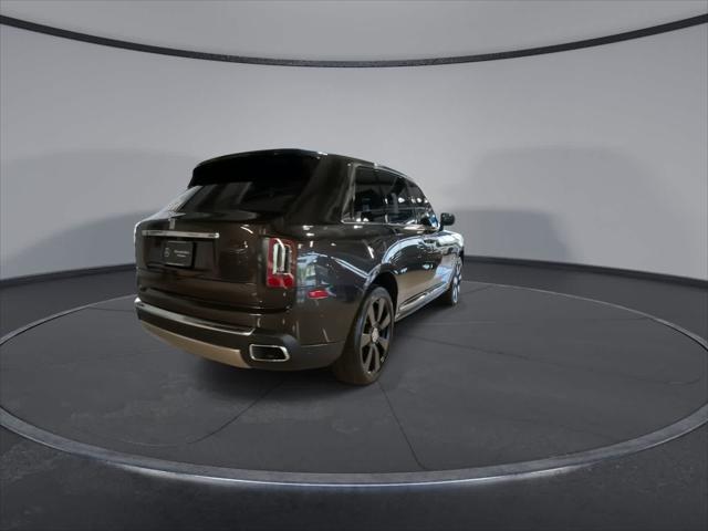 used 2019 Rolls-Royce Cullinan car, priced at $235,987