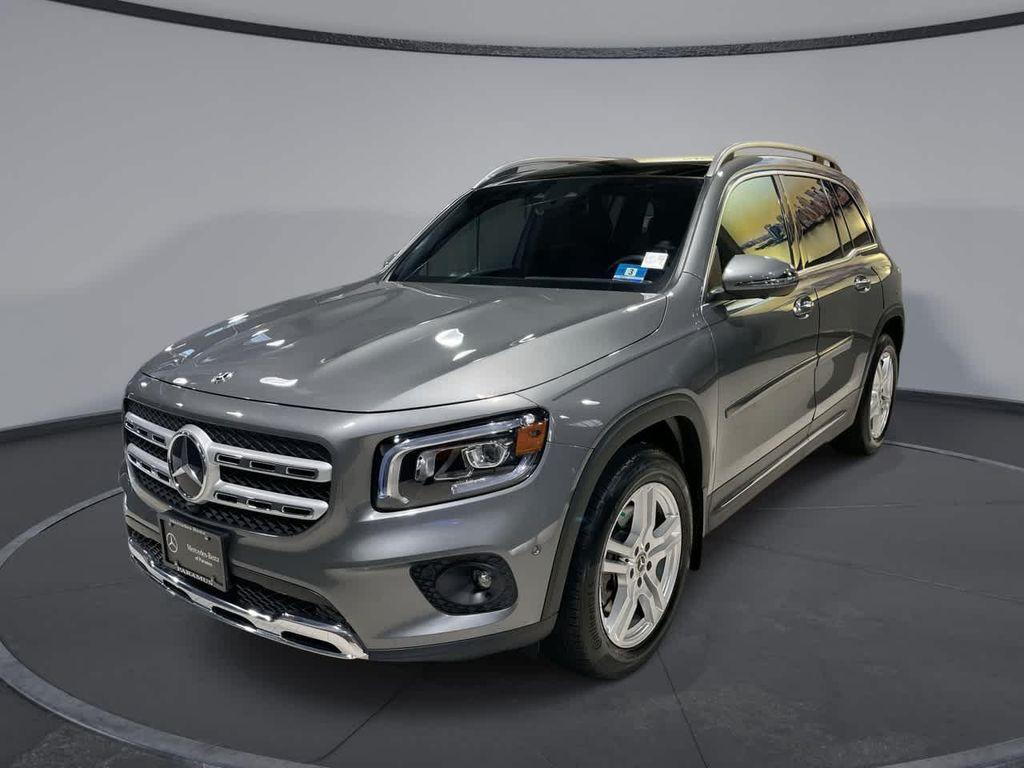 used 2020 Mercedes-Benz GLB 250 car, priced at $28,143