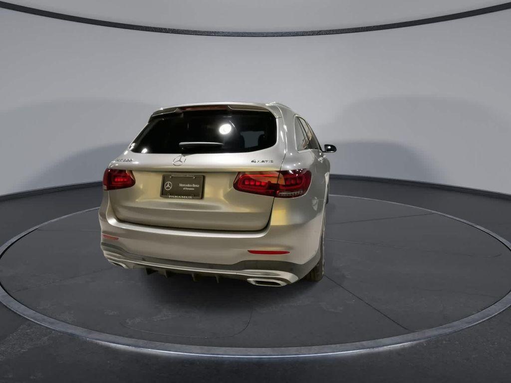 used 2022 Mercedes-Benz GLC 300 car, priced at $31,900