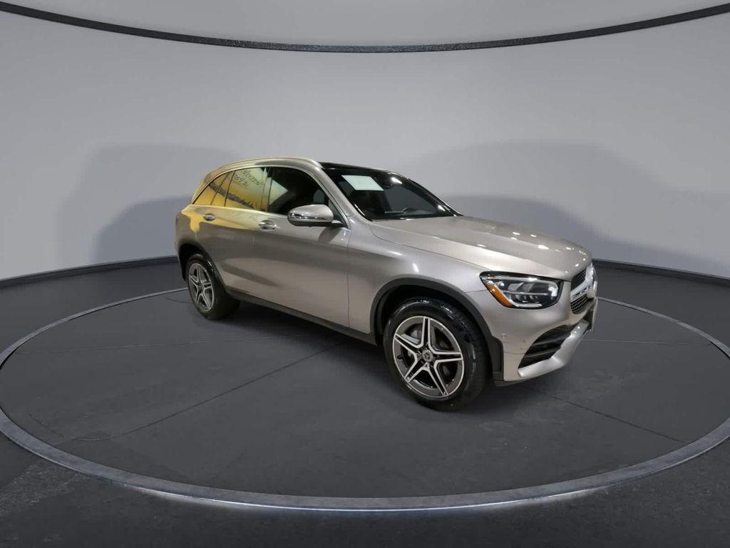 used 2022 Mercedes-Benz GLC 300 car, priced at $31,900