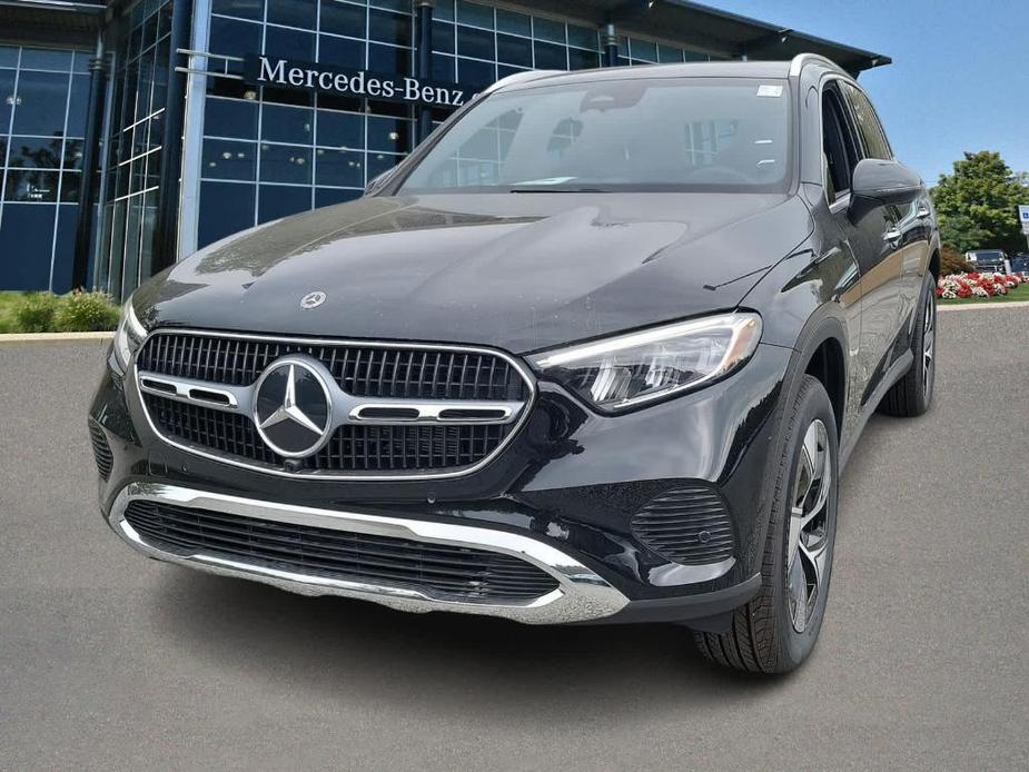 new 2024 Mercedes-Benz GLC 300 car, priced at $52,165