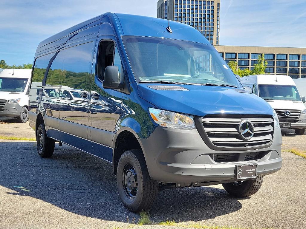 new 2024 Mercedes-Benz Sprinter 2500 car, priced at $74,820