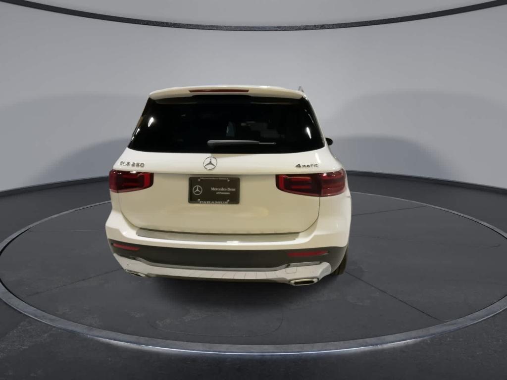 used 2025 Mercedes-Benz GLB 250 car, priced at $39,998