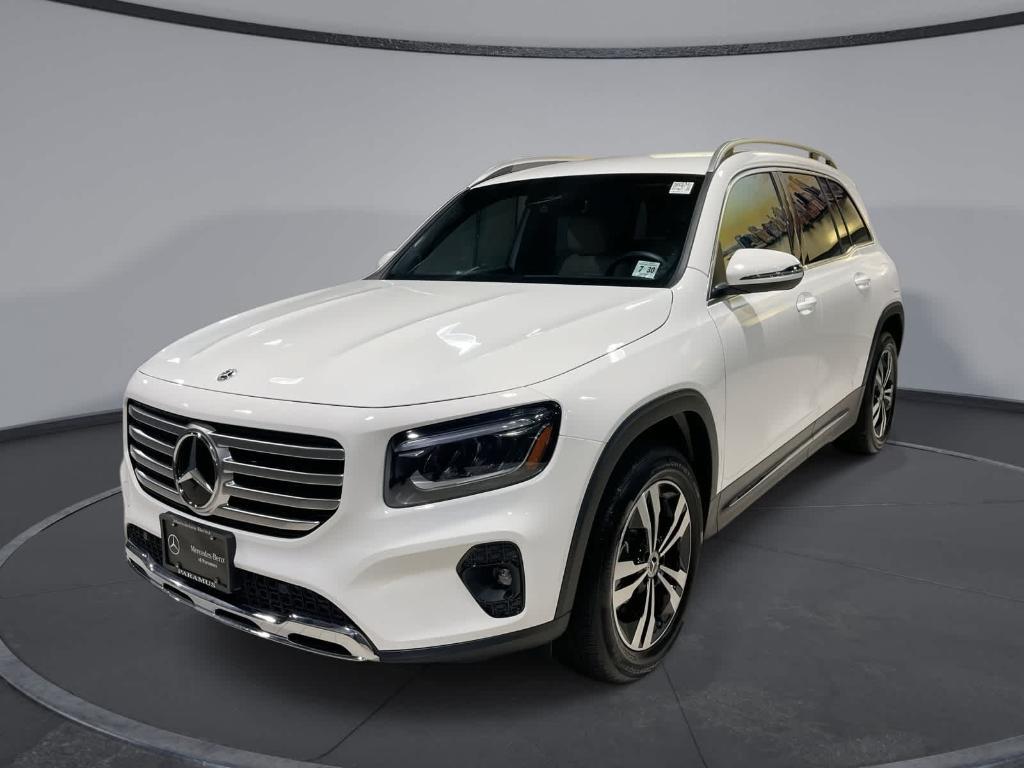 used 2025 Mercedes-Benz GLB 250 car, priced at $39,998