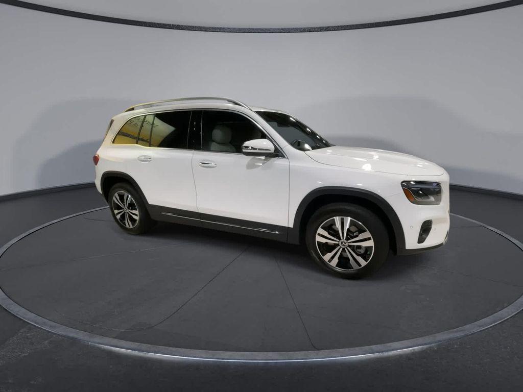 used 2025 Mercedes-Benz GLB 250 car, priced at $41,998