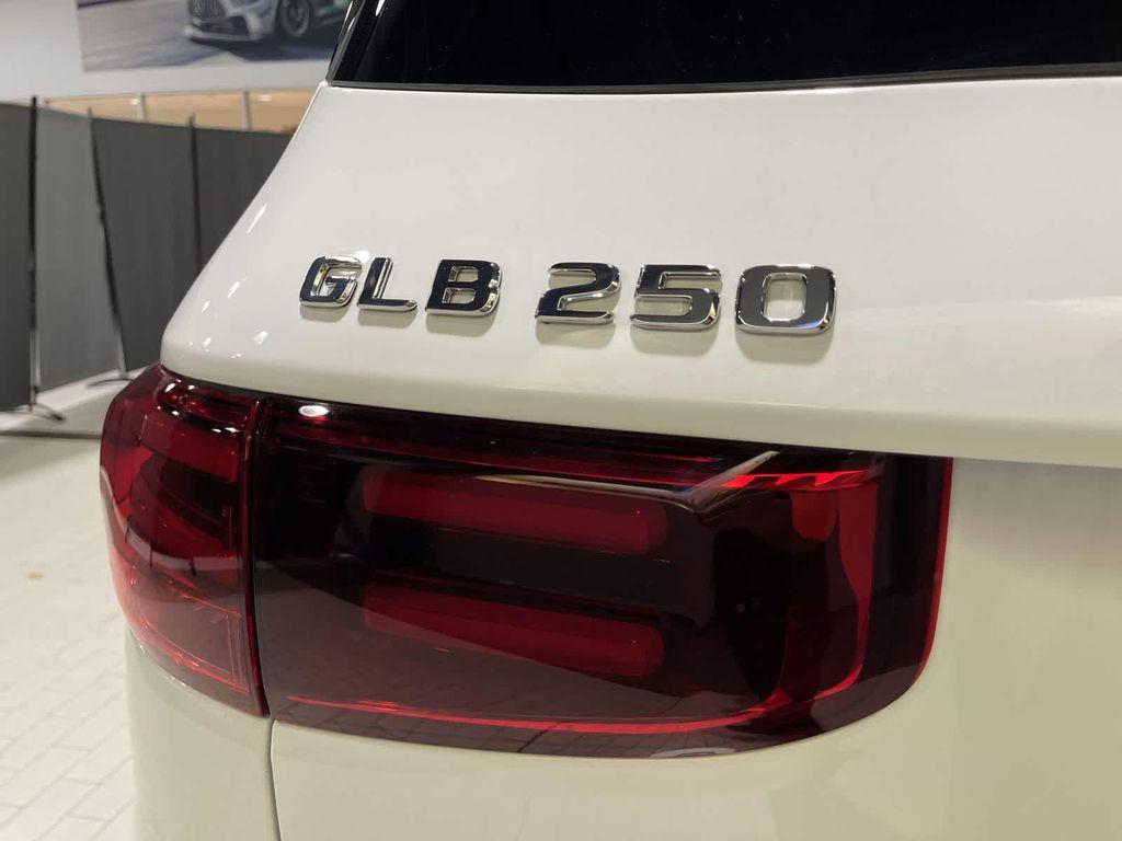used 2025 Mercedes-Benz GLB 250 car, priced at $41,998
