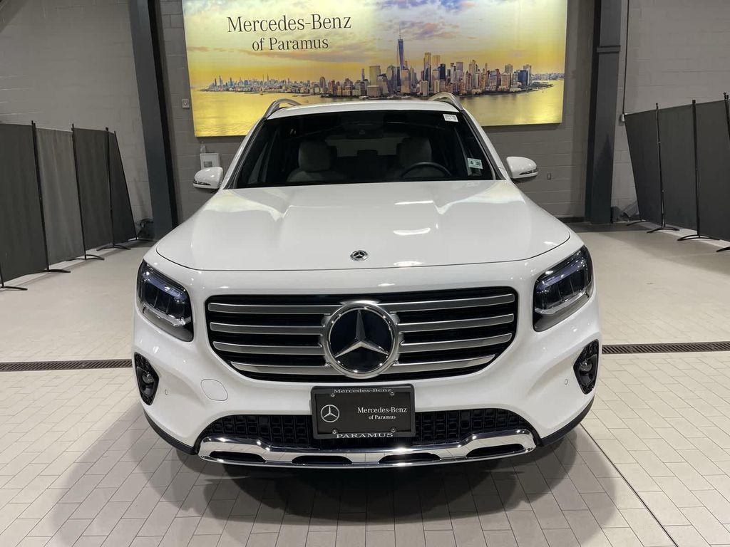 used 2025 Mercedes-Benz GLB 250 car, priced at $41,998