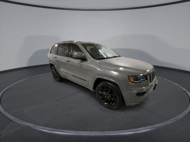 used 2022 Jeep Grand Cherokee WK car, priced at $27,984