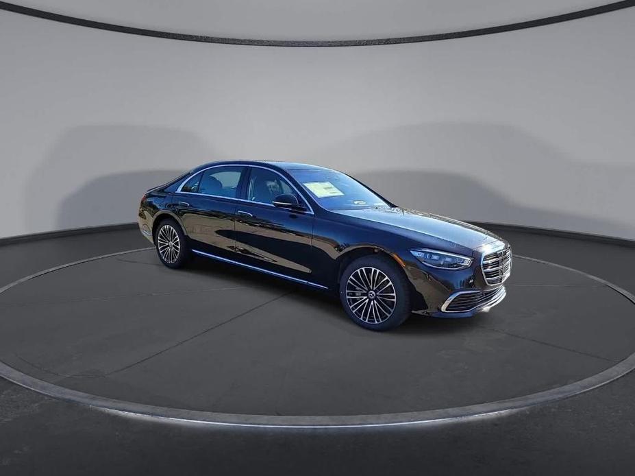 new 2024 Mercedes-Benz S-Class car, priced at $141,685
