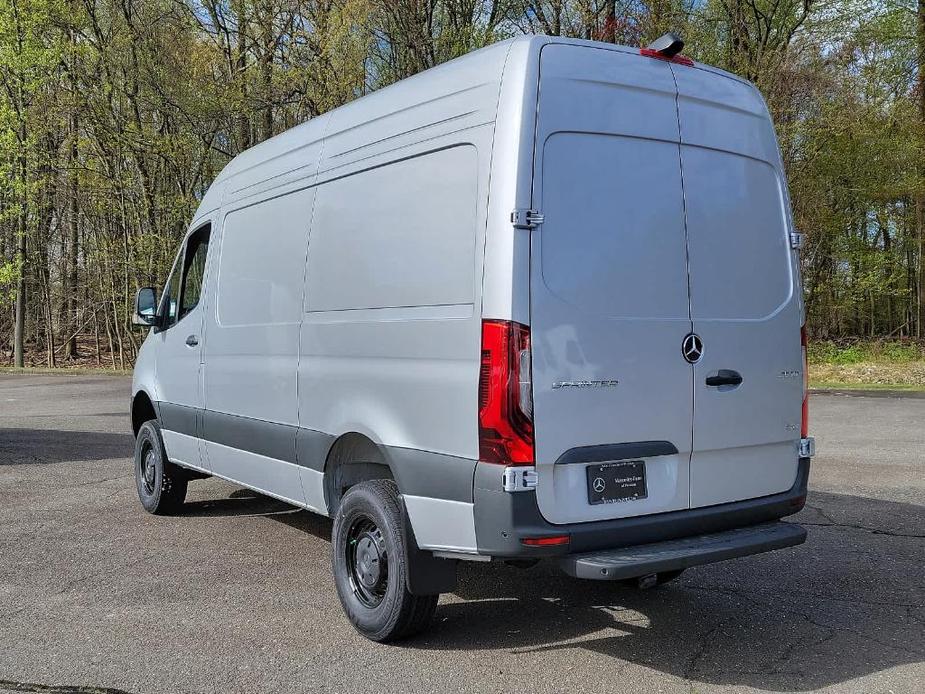 new 2024 Mercedes-Benz Sprinter 2500 car, priced at $76,004