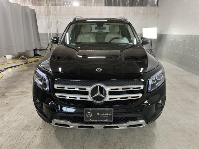 used 2020 Mercedes-Benz GLB 250 car, priced at $27,507