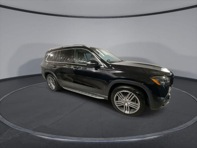 used 2024 Mercedes-Benz GLS 450 car, priced at $77,998