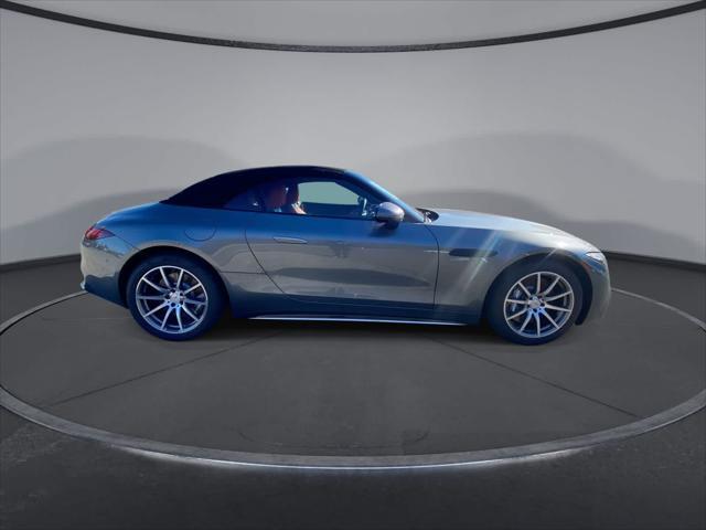 new 2024 Mercedes-Benz AMG SL 43 car, priced at $111,665