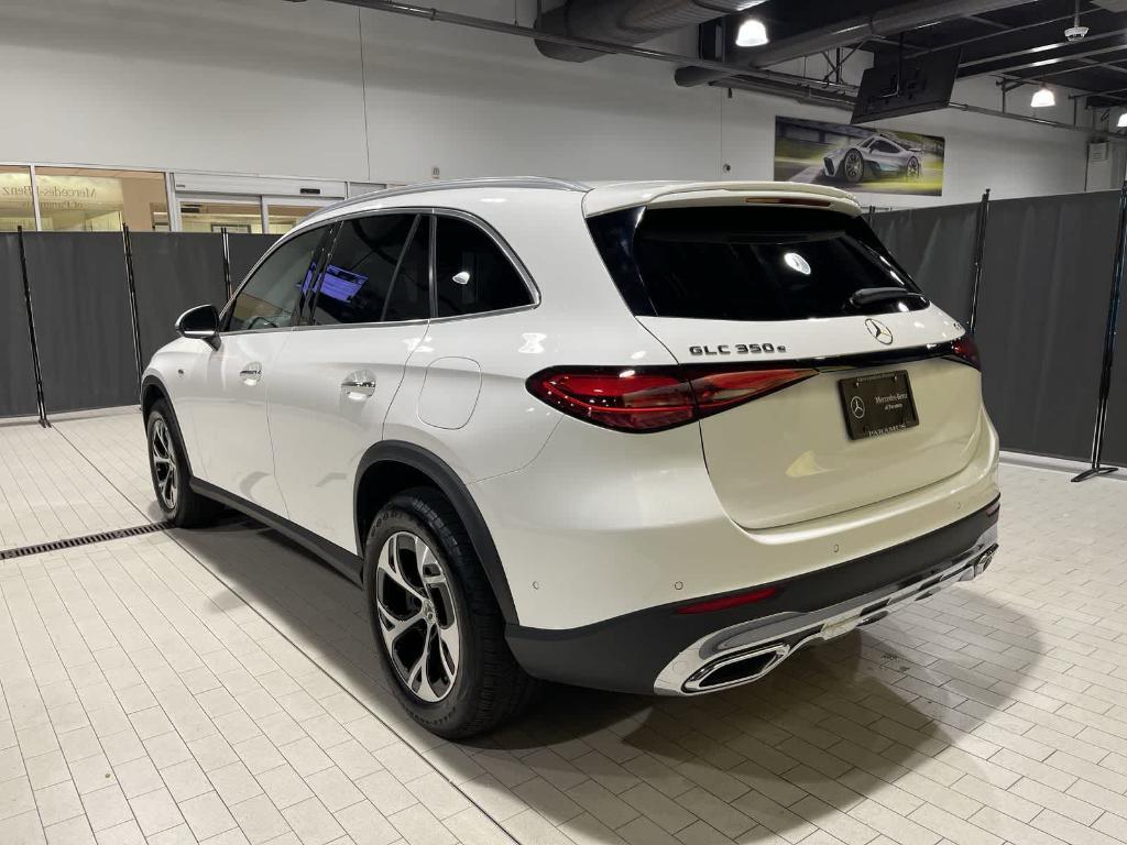 used 2025 Mercedes-Benz GLC 350e car, priced at $59,998