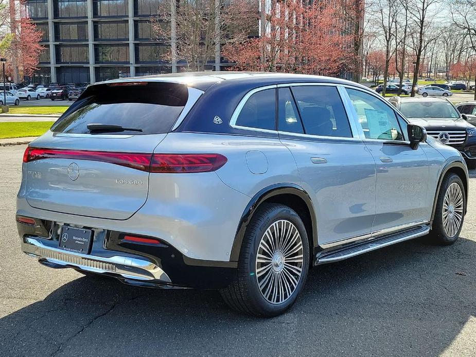 new 2024 Mercedes-Benz Maybach EQS 680 car, priced at $196,050