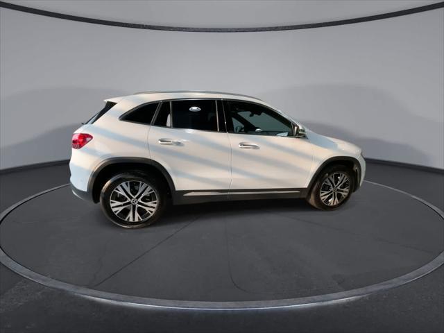 used 2025 Mercedes-Benz GLA 250 car, priced at $40,998