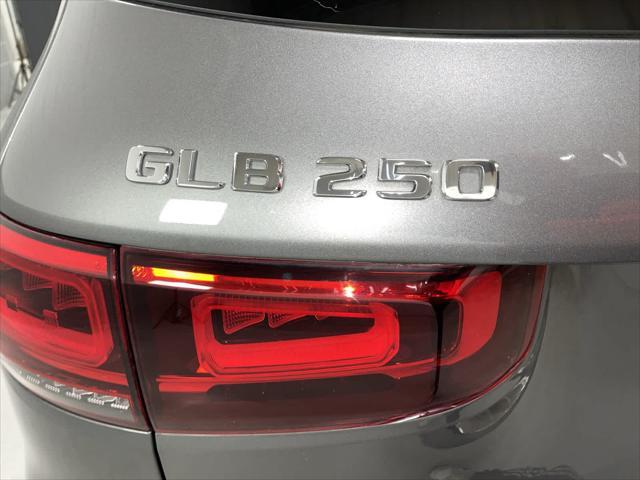 used 2021 Mercedes-Benz GLB 250 car, priced at $27,172