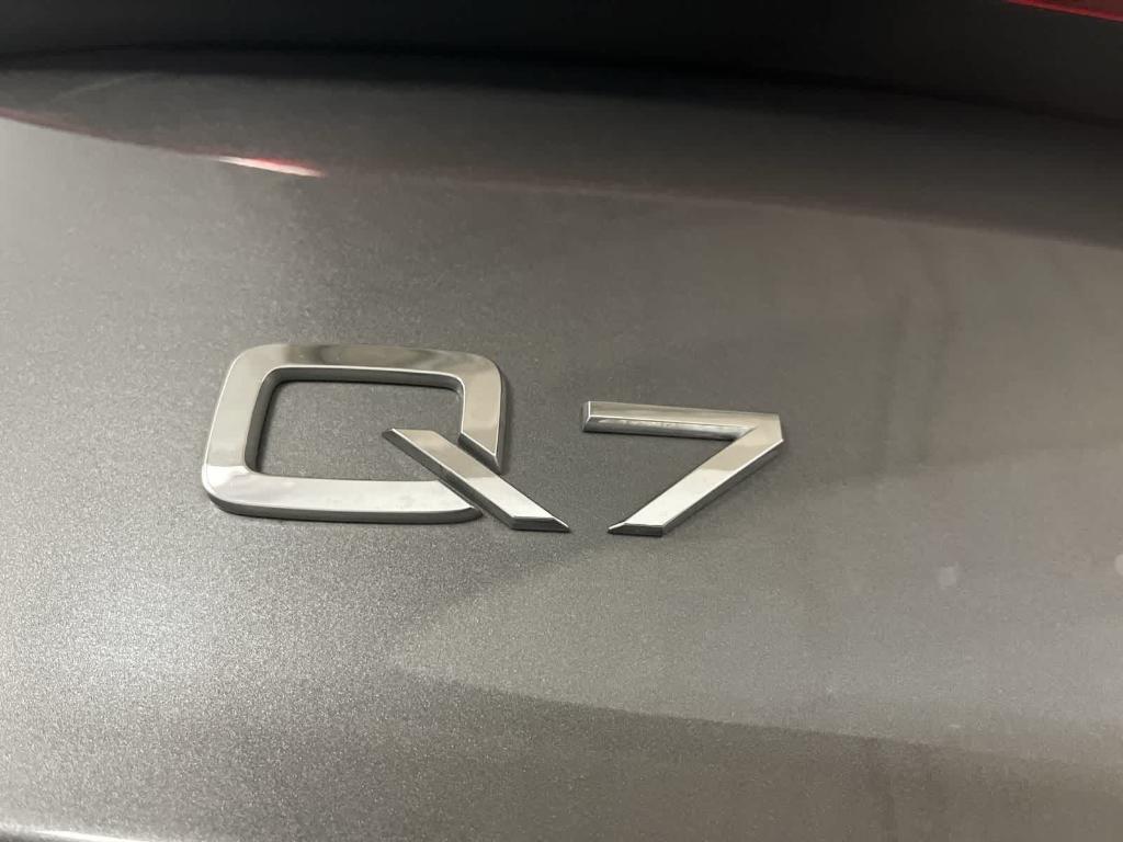 used 2021 Audi Q7 car, priced at $33,840