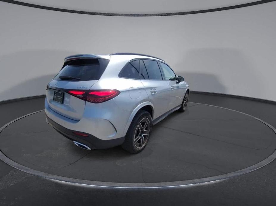 new 2024 Mercedes-Benz GLC 300 car, priced at $57,875