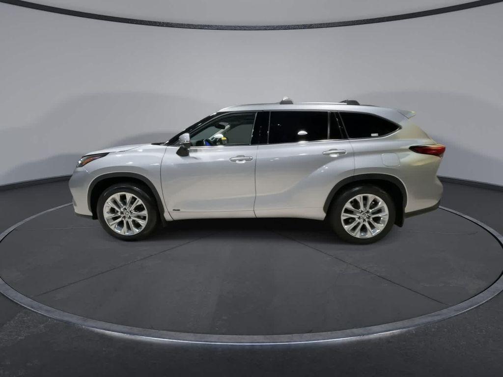 used 2023 Toyota Highlander Hybrid car, priced at $41,778