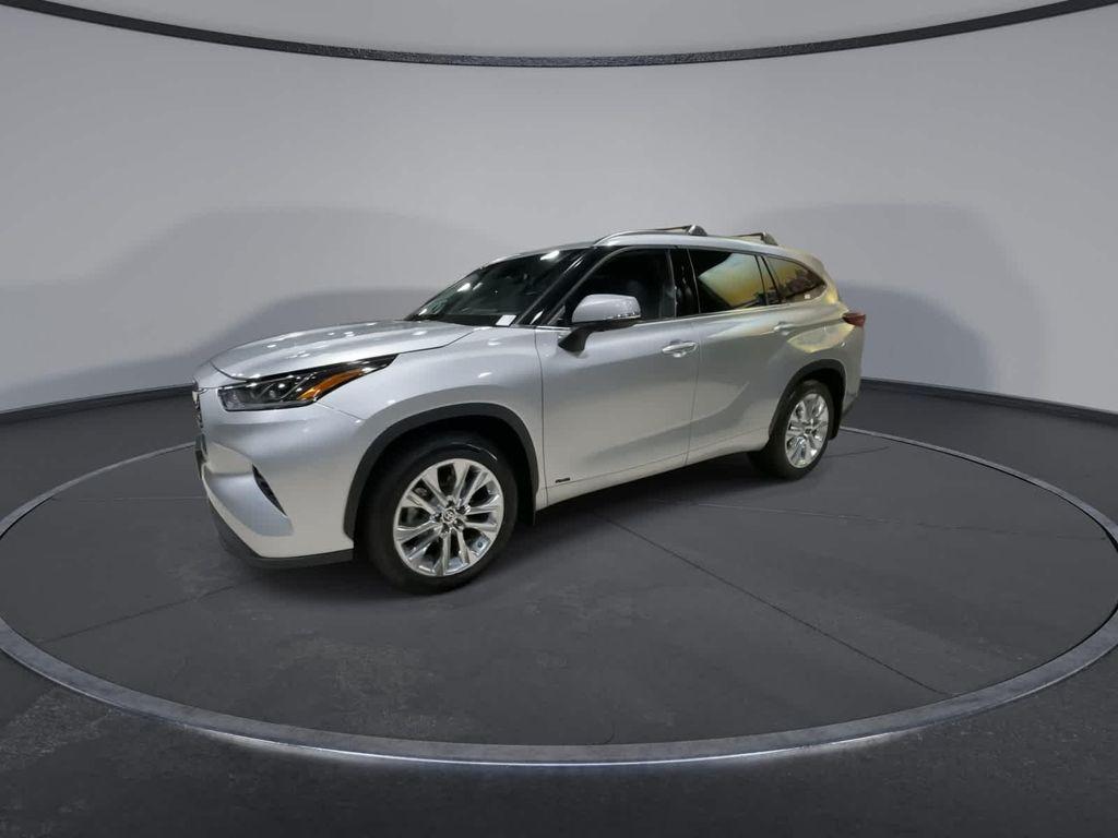 used 2023 Toyota Highlander Hybrid car, priced at $41,778