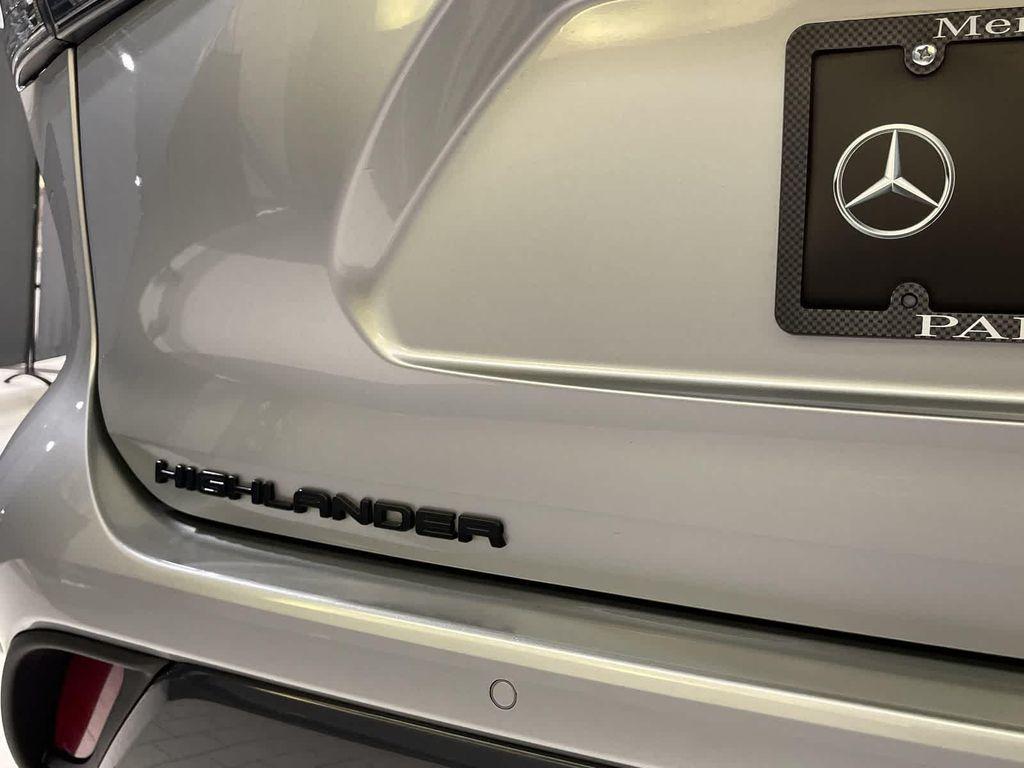 used 2023 Toyota Highlander Hybrid car, priced at $41,778