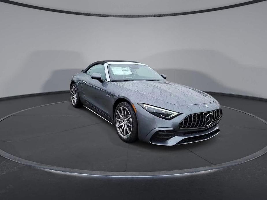 new 2023 Mercedes-Benz AMG SL 43 car, priced at $94,685