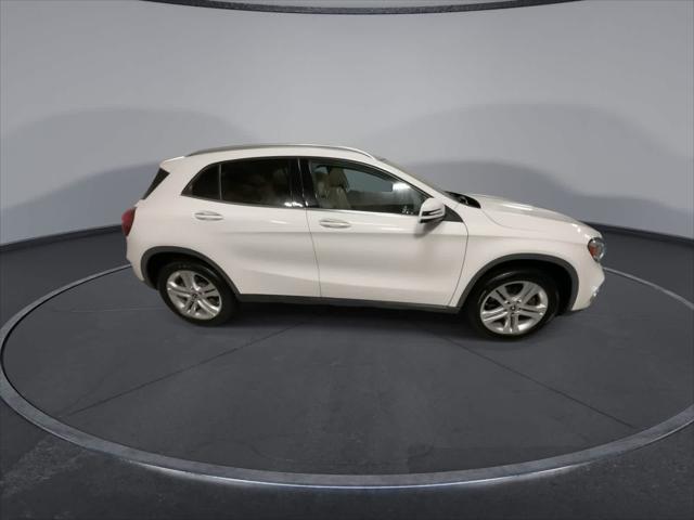 used 2020 Mercedes-Benz GLA 250 car, priced at $20,532