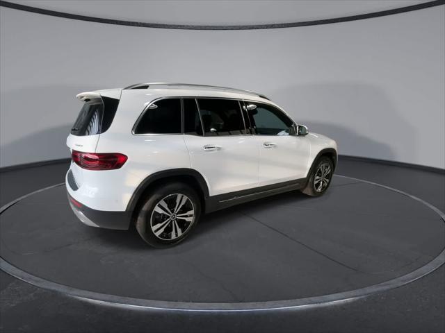 used 2025 Mercedes-Benz GLB 250 car, priced at $47,998