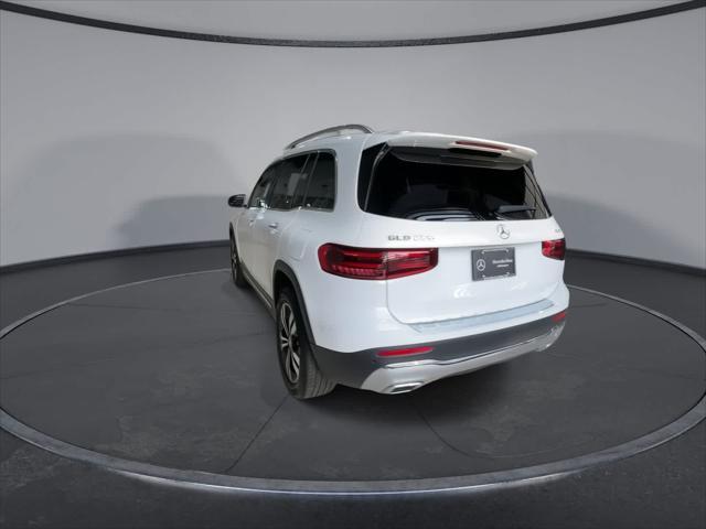 used 2025 Mercedes-Benz GLB 250 car, priced at $47,998