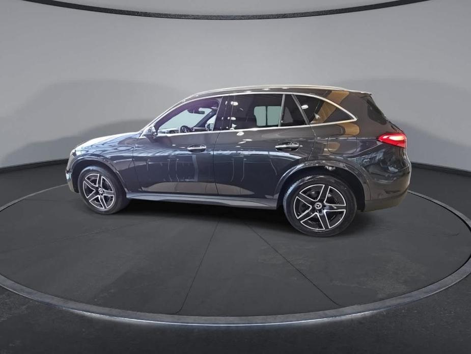 new 2025 Mercedes-Benz GLC 350e car, priced at $67,150