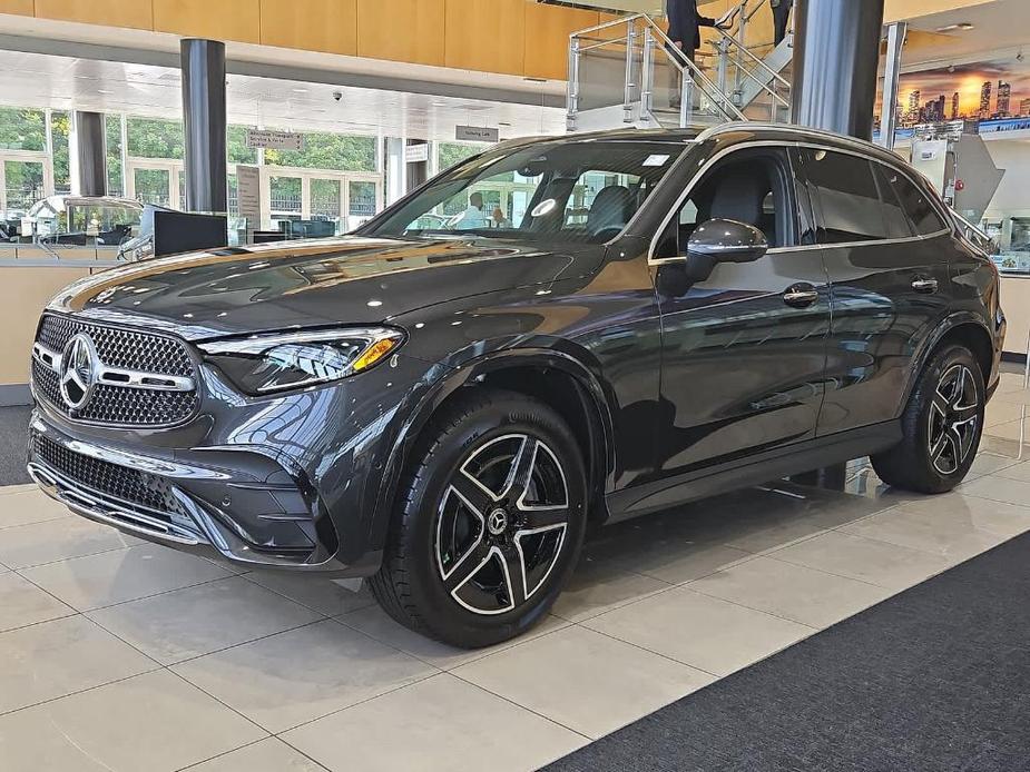 new 2025 Mercedes-Benz GLC 350e car, priced at $67,150