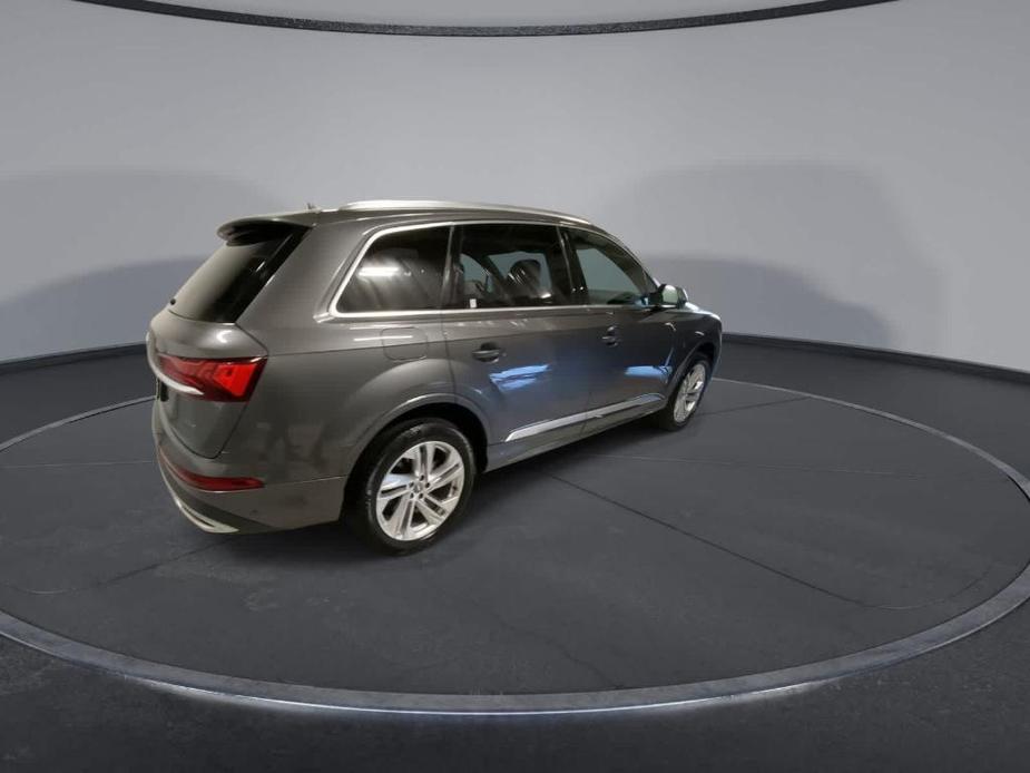 used 2020 Audi Q7 car, priced at $30,998