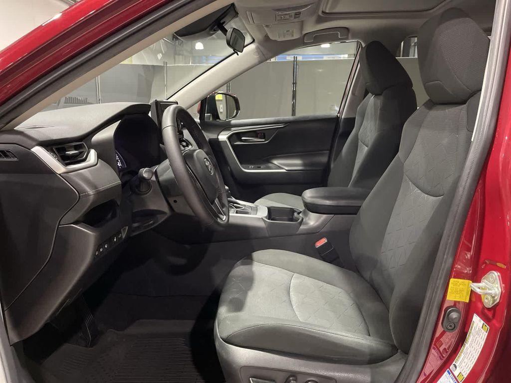 used 2020 Toyota RAV4 car, priced at $25,784