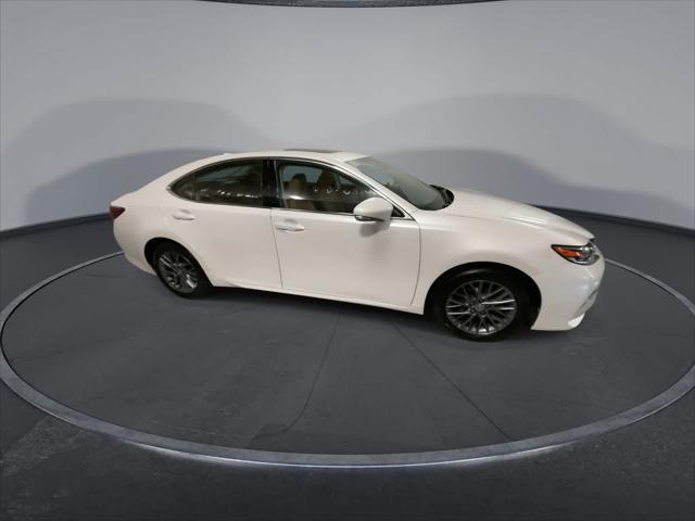 used 2018 Lexus ES 350 car, priced at $18,739