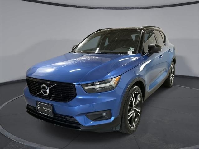 used 2021 Volvo XC40 car, priced at $21,300