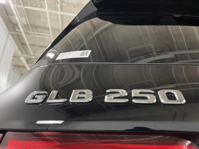 used 2021 Mercedes-Benz GLB 250 car, priced at $30,998