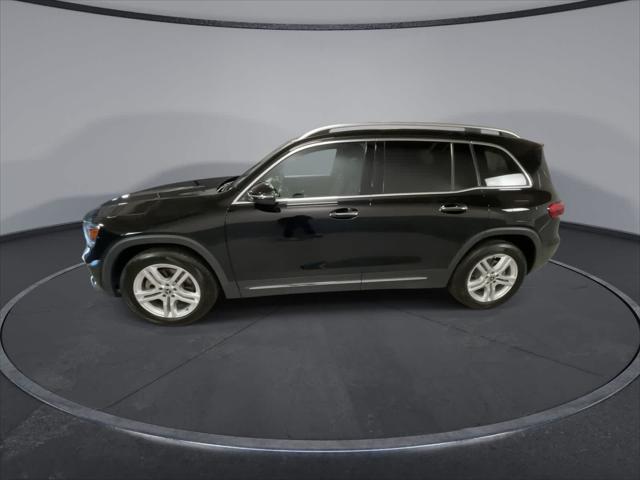 used 2021 Mercedes-Benz GLB 250 car, priced at $30,998